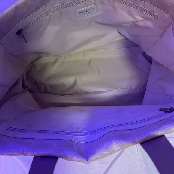 CHANEL TRAVEL LINE TOTE. EUC. - Picture 6 of 11